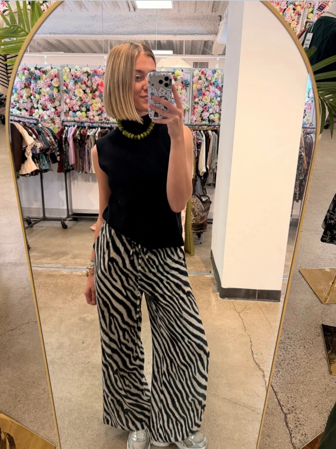 ENTRO- Ash Black Zebra Drawstring Pant
