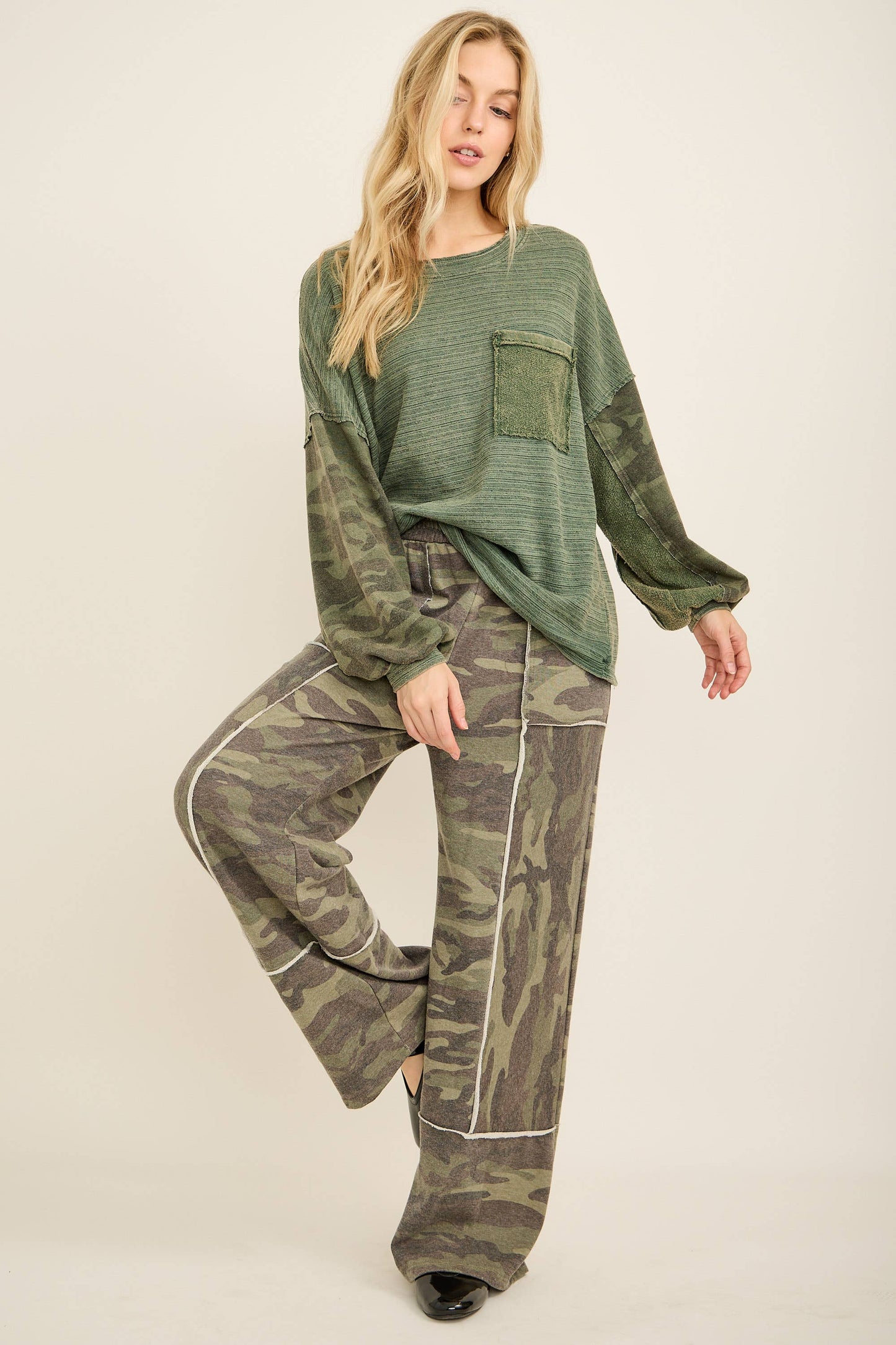 Washed Camo Terry Wideleg pants