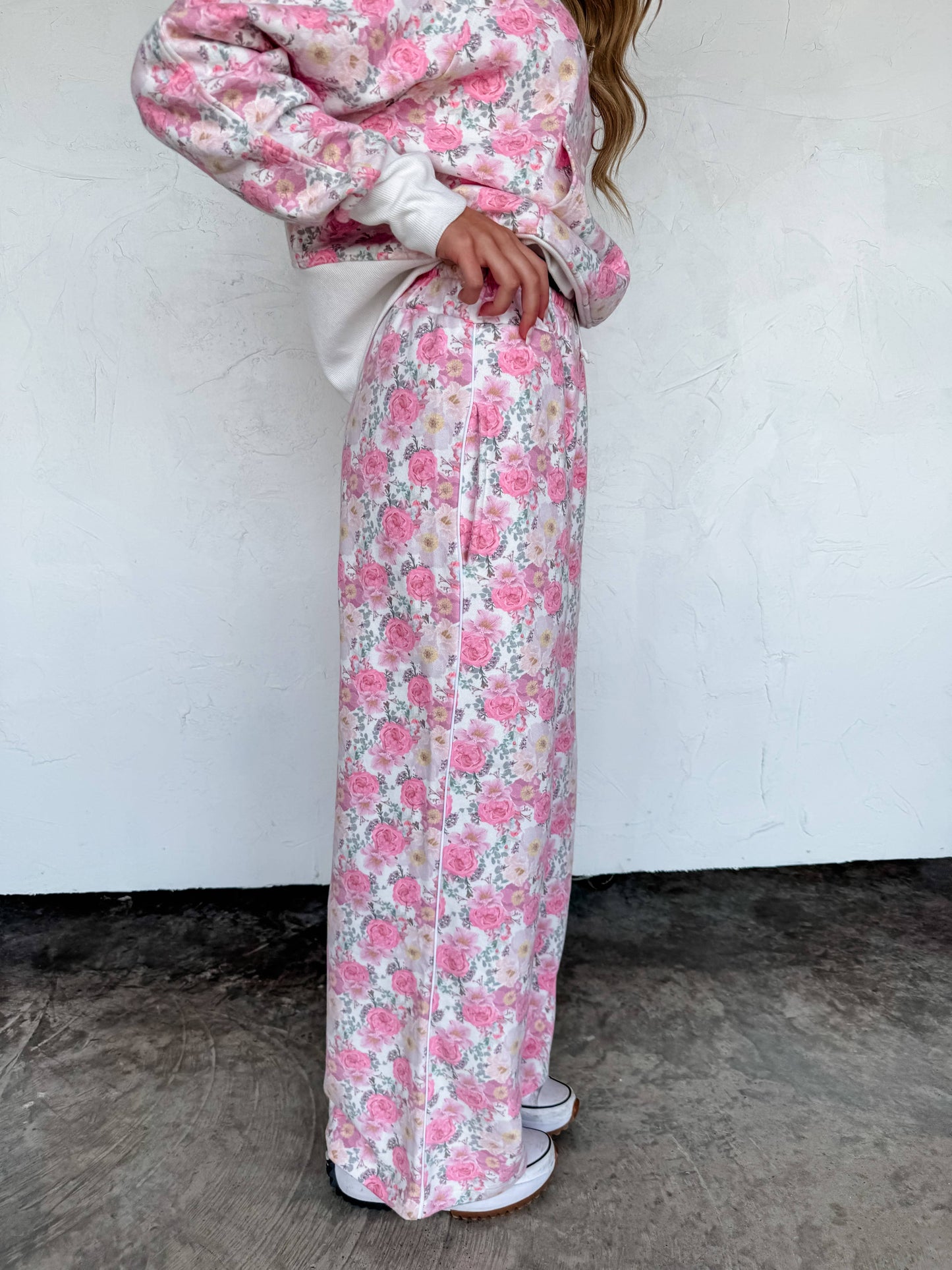 BLAKELEY - FLORAL  DRIFT AWAY JOGGERS