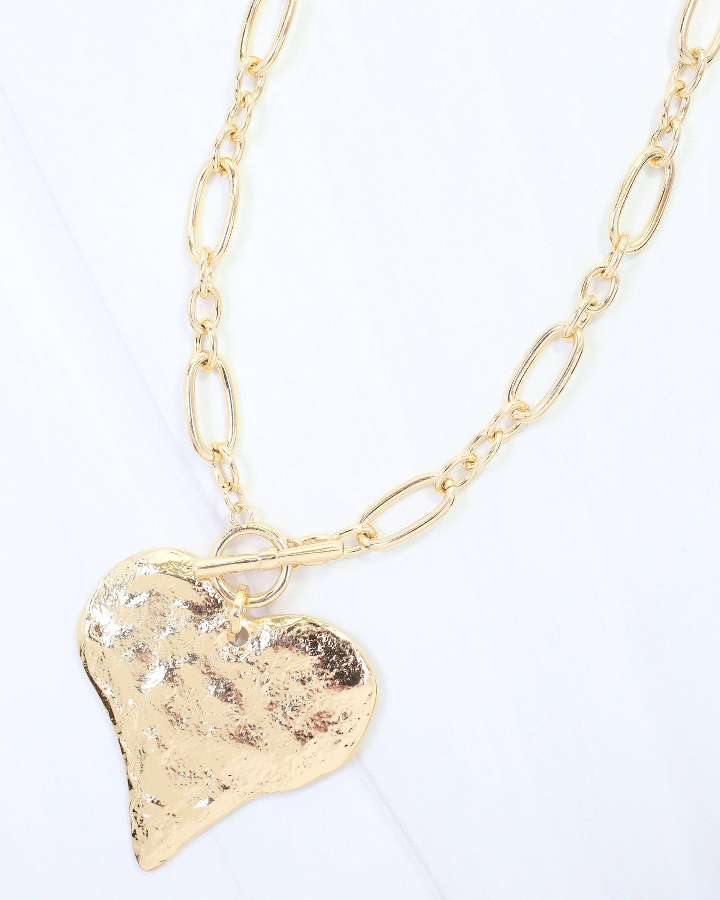 Caroline Hill - Jovie Heart Pendant Toggle Necklace Gold