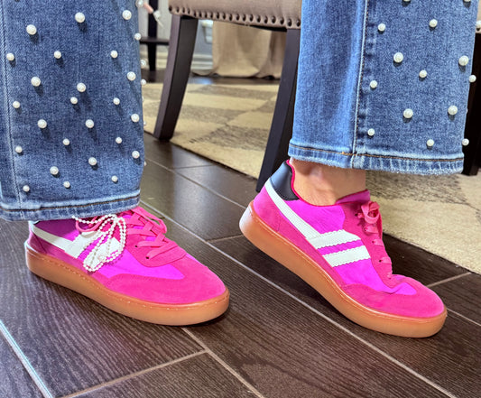 Pink Sneaker with Pearl Bow Charm