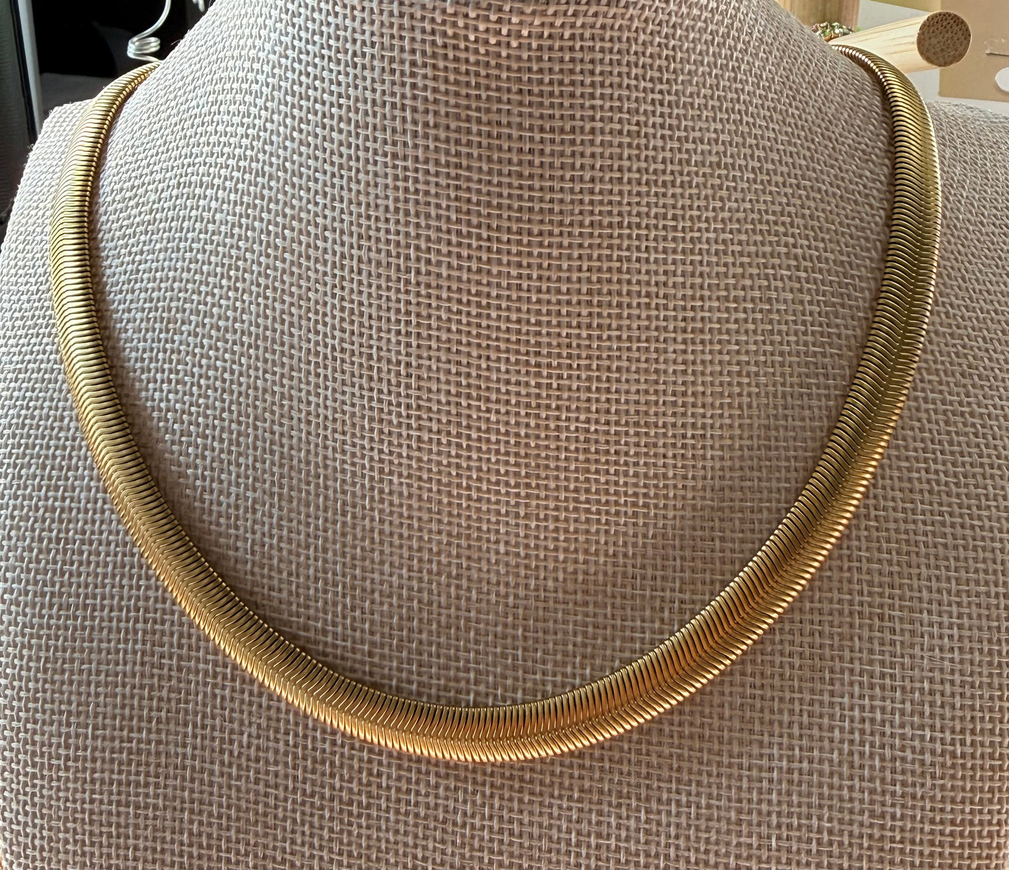 ✨ 18k Gold Plated Gold Herringbone Chain Necklace
