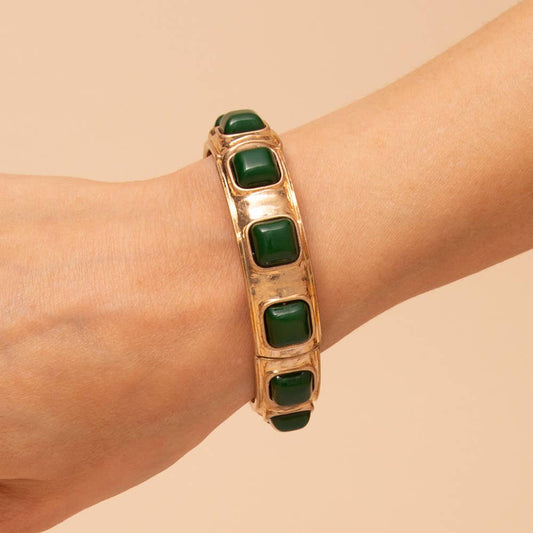 Gold Bracelet with Hunter Green Stones- Stretch Bracelet