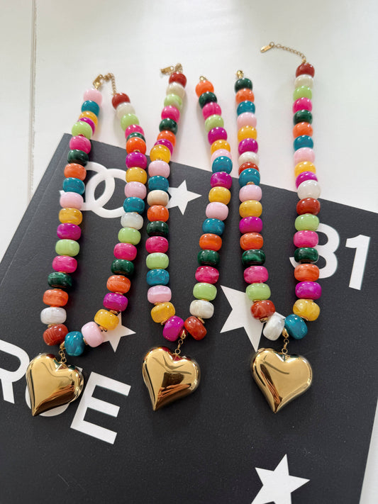 COLORFUL BEADED NECKLACE W/ GOLD HEART