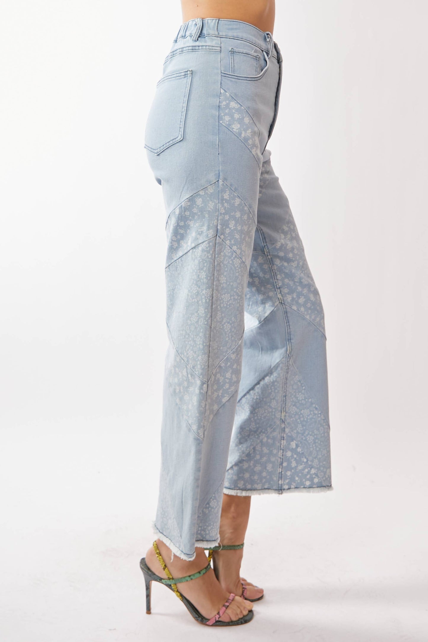 Floral Denim Wide Leg / Paisley Jeans