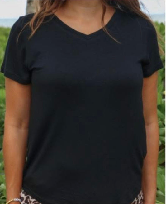 Jess Lea- Basic Tee-Black