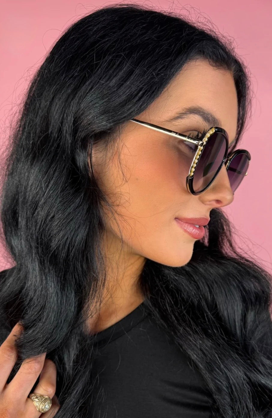 Glow Getter Sunglasses-Black