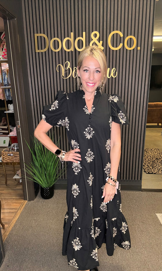 ENTRO Black Botanical Midi Dress