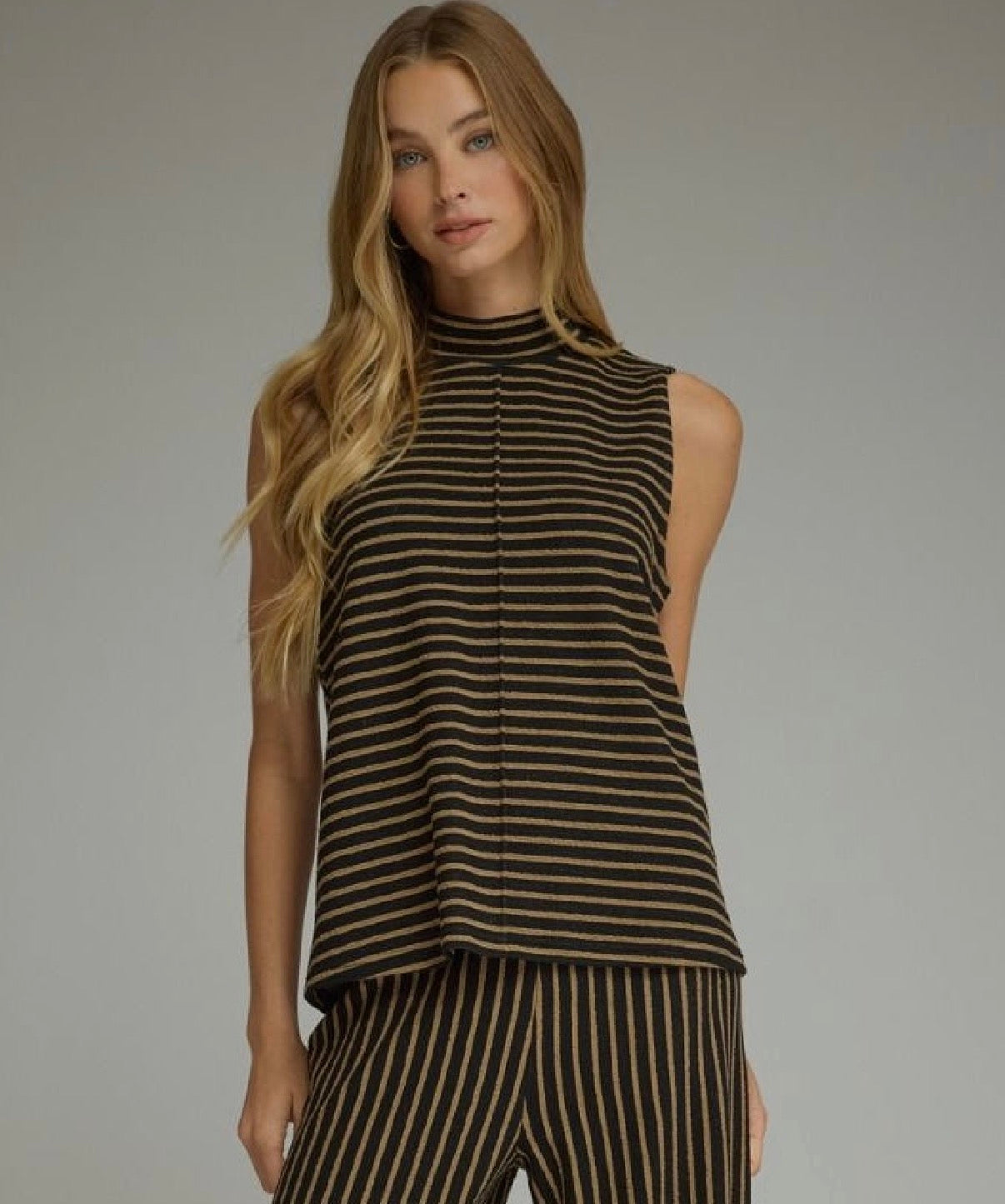ENTRO -Stripe Knit Top & Pant Set