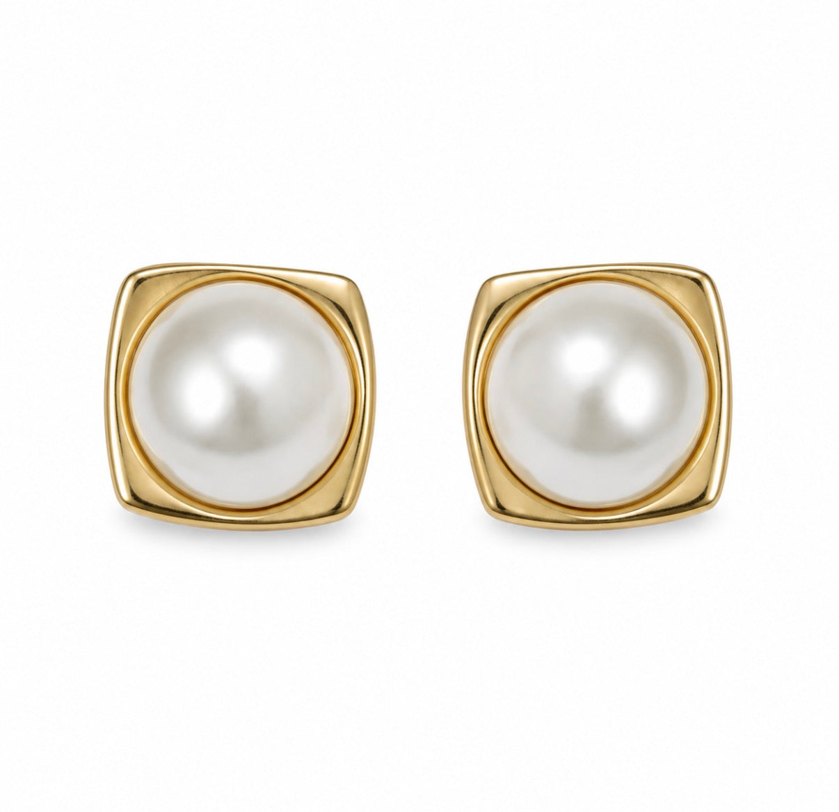 Pearl Gold Stud Earring