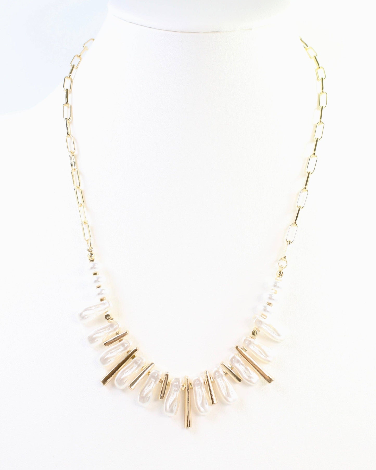 Caroline Hill - Anchorage Link and Pearl Necklace Gold