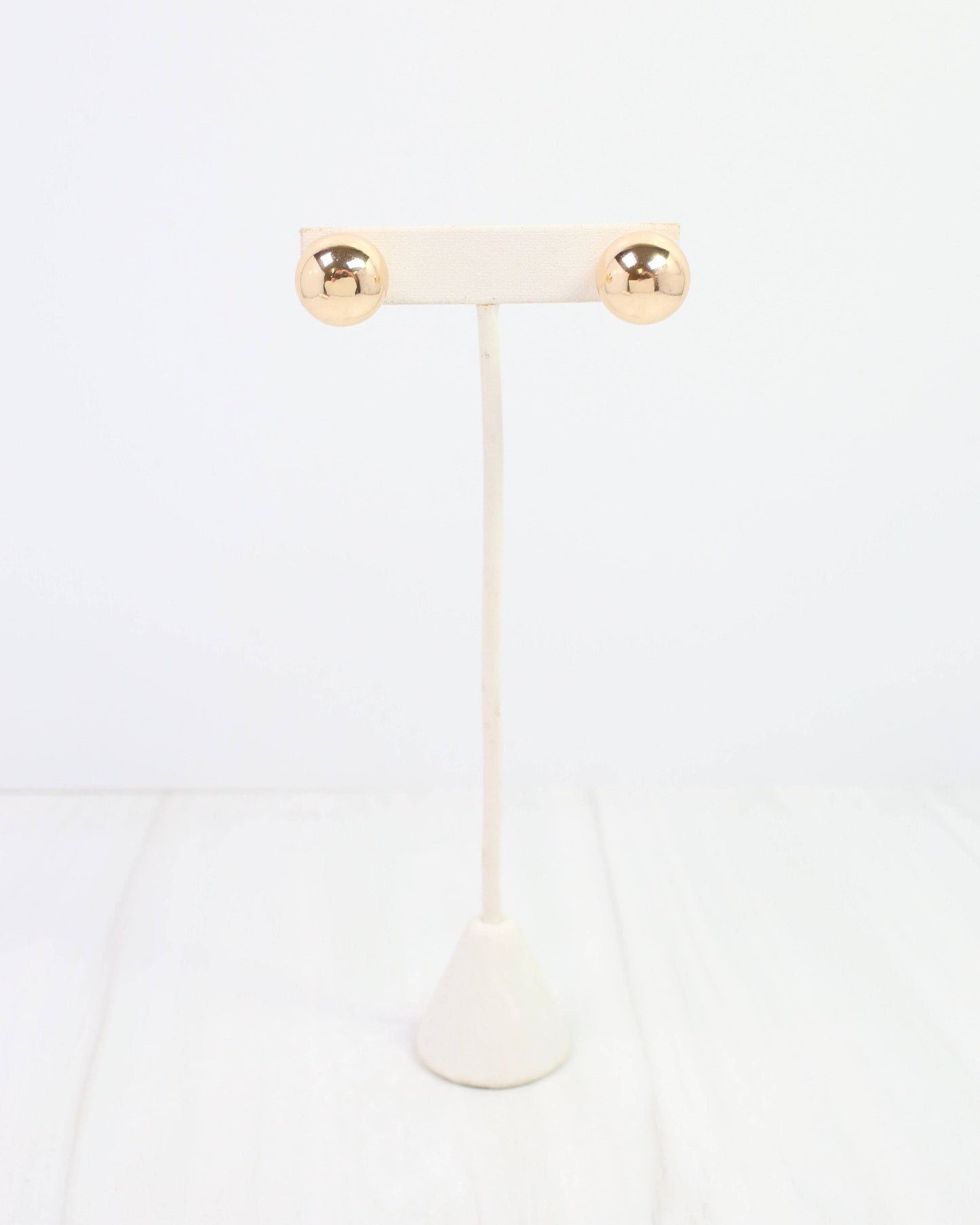 Caroline Hill - Bailey Medium Ball Earring WR Gold