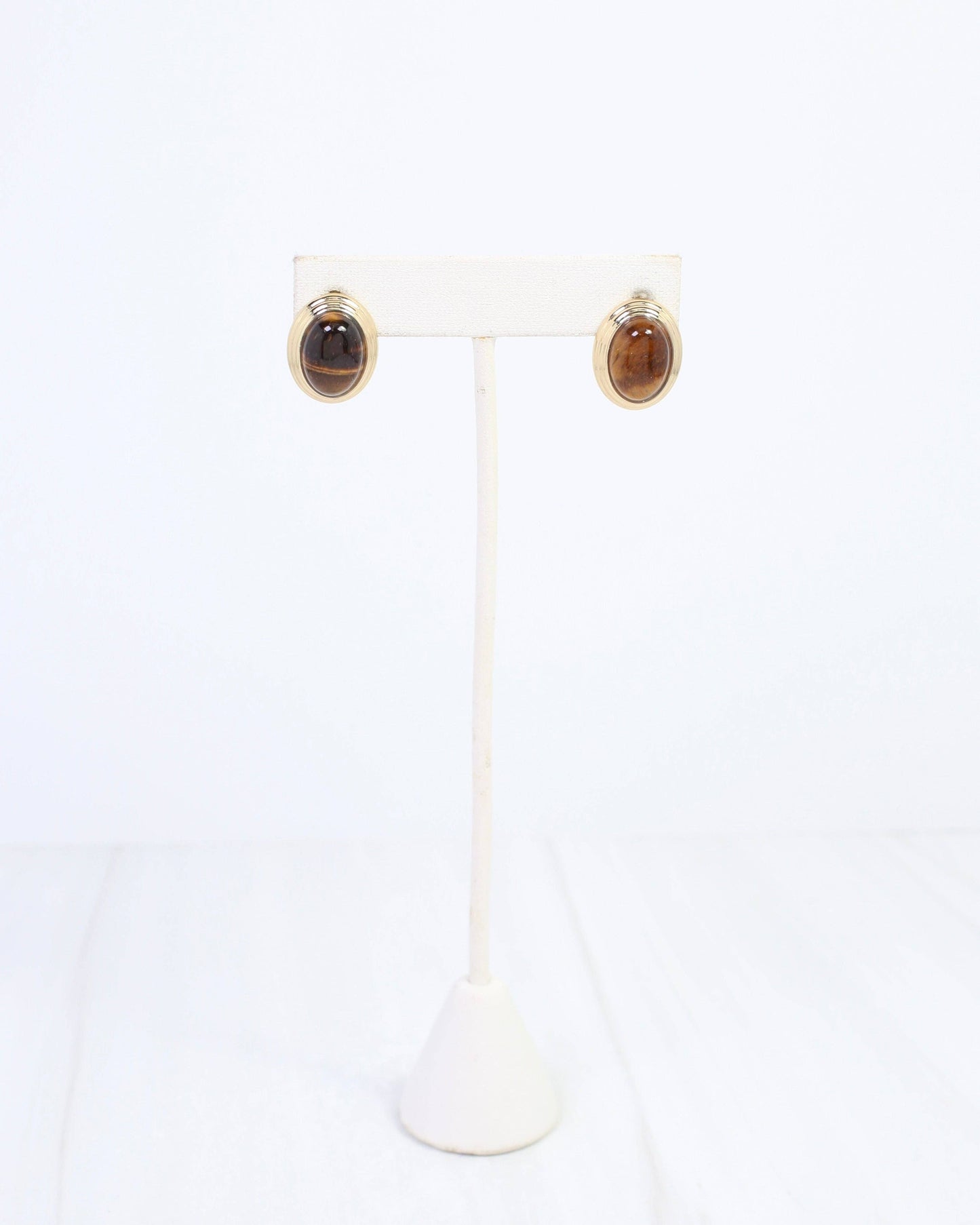 Caroline Hill - Lara Oval Stud Earring Tortoise