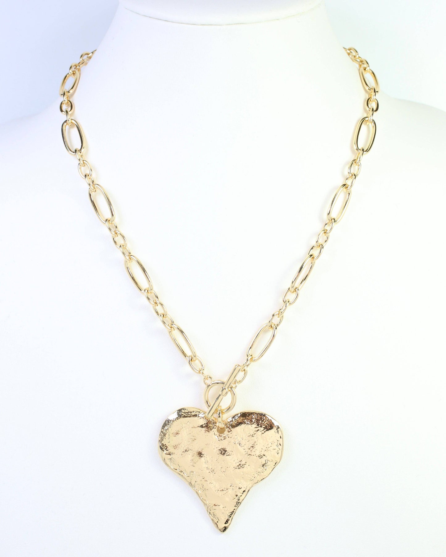 Caroline Hill - Jovie Heart Pendant Toggle Necklace Gold
